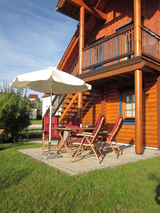 Ferienwohnung Im Blockhaus Rosenkranz Rathmannsdorf Exterior foto