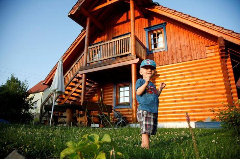 Ferienwohnung Im Blockhaus Rosenkranz Rathmannsdorf Exterior foto